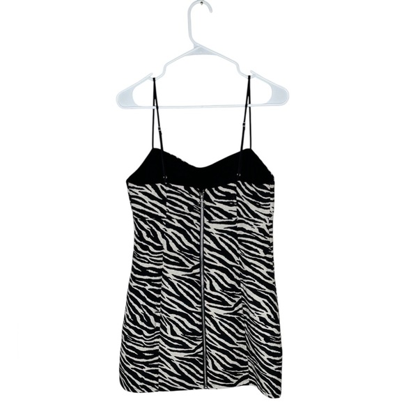 For Love & Lemons Lyla Mini White/Black Zebra Print Dress Size Medium - Picture 5 of 13